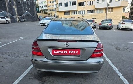 Mercedes-Benz E-Класс, 2003 год, 1 030 000 рублей, 5 фотография