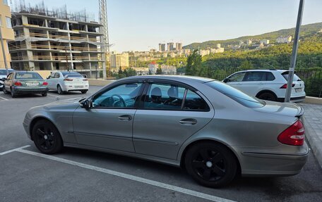 Mercedes-Benz E-Класс, 2003 год, 1 030 000 рублей, 6 фотография