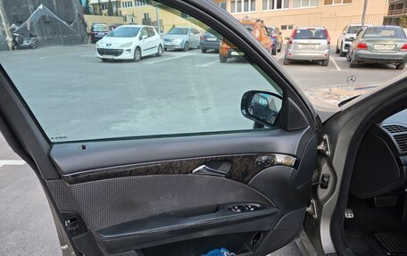Mercedes-Benz E-Класс, 2003 год, 1 030 000 рублей, 7 фотография