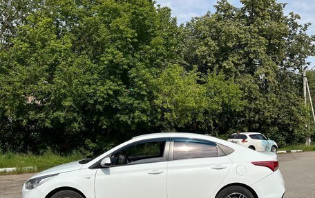 Hyundai Solaris II рестайлинг, 2017 год, 950 000 рублей, 5 фотография