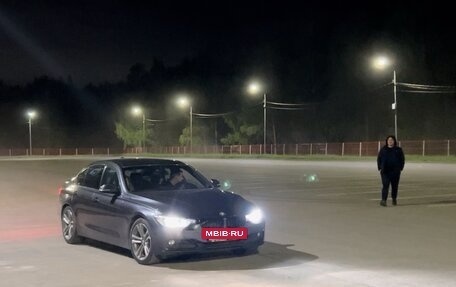 BMW 3 серия, 2012 год, 1 900 000 рублей, 3 фотография