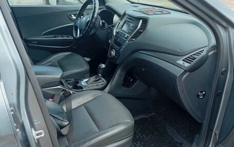 Hyundai Santa Fe III рестайлинг, 2018 год, 2 600 000 рублей, 5 фотография