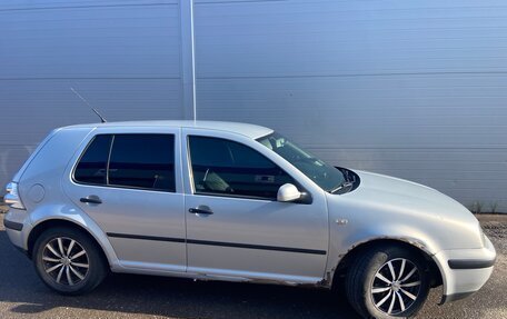 Volkswagen Golf IV, 2000 год, 330 000 рублей, 3 фотография