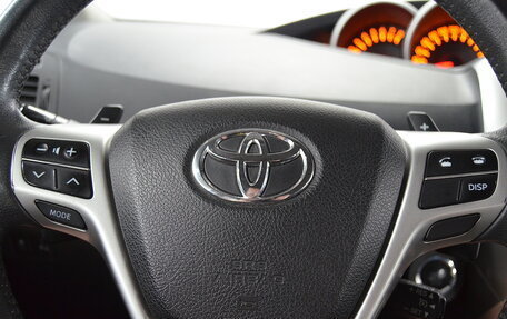 Toyota Verso I, 2012 год, 1 100 000 рублей, 13 фотография