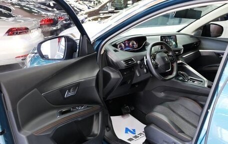 Peugeot 5008 II, 2020 год, 2 050 000 рублей, 13 фотография