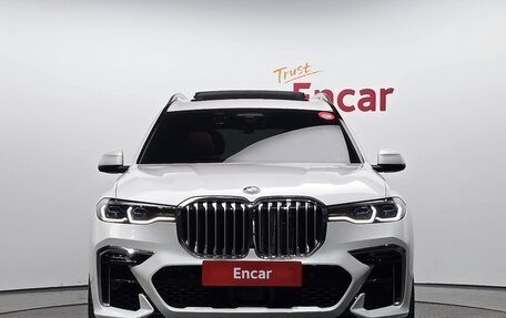 BMW X7, 2021 год, 8 800 000 рублей, 3 фотография