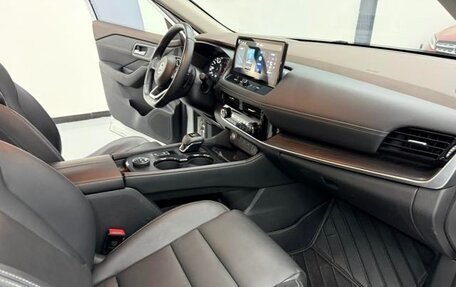 Nissan X-Trail, 2022 год, 2 430 000 рублей, 8 фотография