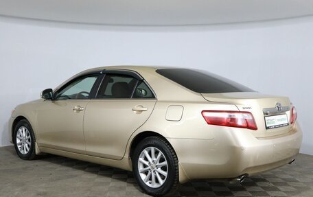 Toyota Camry, 2011 год, 988 000 рублей, 7 фотография