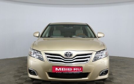 Toyota Camry, 2011 год, 988 000 рублей, 2 фотография