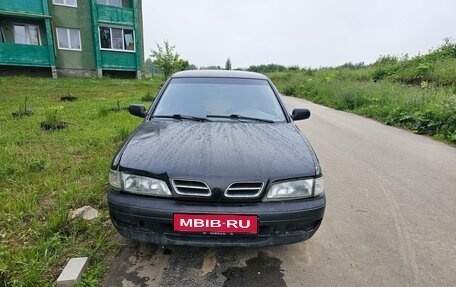Nissan Primera II рестайлинг, 1998 год, 80 000 рублей, 1 фотография