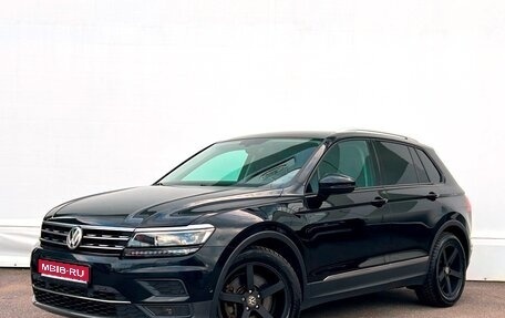 Volkswagen Tiguan II, 2017 год, 2 527 800 рублей, 1 фотография