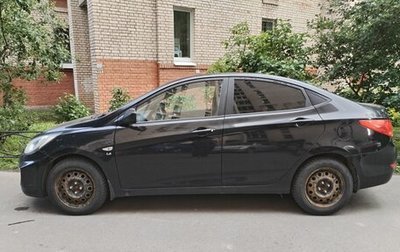 Hyundai Solaris II рестайлинг, 2013 год, 800 000 рублей, 1 фотография