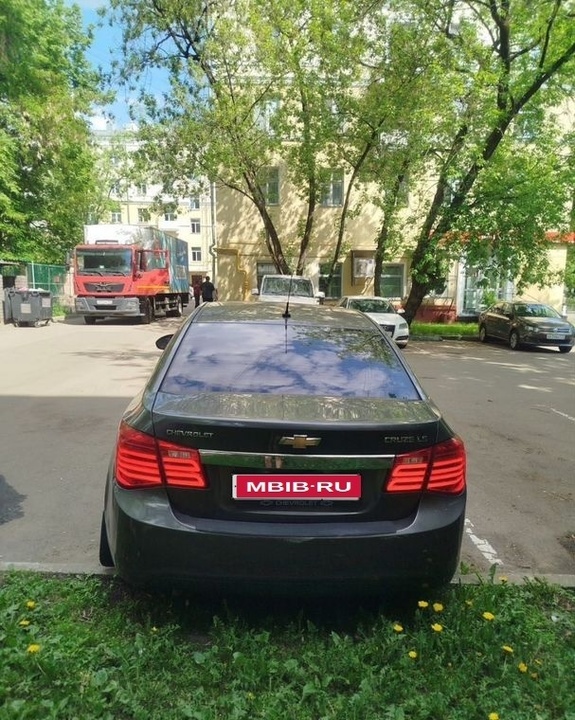 Chevrolet Cruze I, 2011 год, 699 000 рублей, 2 фотография