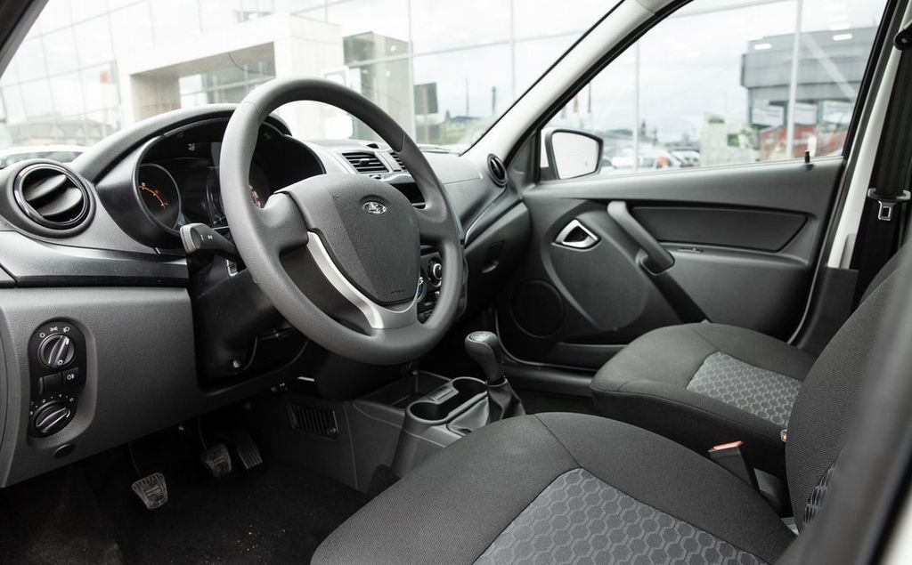 ВАЗ (LADA) Granta, 2025 год, 1 047 000 рублей, 9 фотография