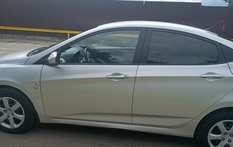 Hyundai Solaris II рестайлинг, 2014 год, 850 000 рублей, 6 фотография