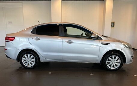 KIA Rio III рестайлинг, 2016 год, 930 000 рублей, 2 фотография