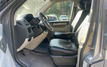 Volkswagen Caravelle T6 рестайлинг, 2019 год, 3 100 000 рублей, 10 фотография