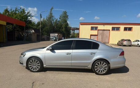 Volkswagen Passat B7, 2011 год, 875 000 рублей, 4 фотография