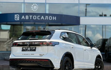 Volkswagen Tiguan, 2025 год, 4 990 000 рублей, 3 фотография