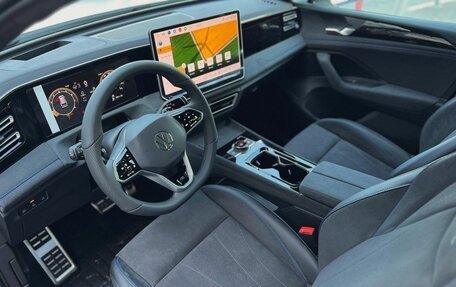 Volkswagen Tiguan, 2025 год, 4 990 000 рублей, 7 фотография