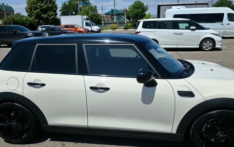 MINI Hatch, 2021 год, 2 400 000 рублей, 5 фотография