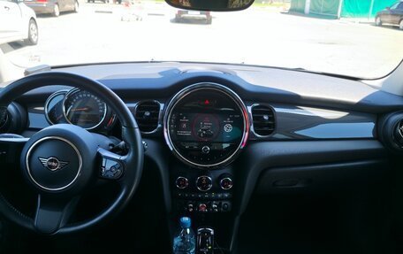 MINI Hatch, 2021 год, 2 400 000 рублей, 11 фотография