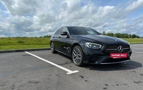 Mercedes-Benz E-Класс, 2021 год, 5 200 000 рублей, 4 фотография