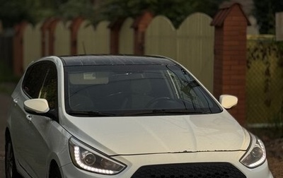 Hyundai Solaris II рестайлинг, 2013 год, 760 000 рублей, 1 фотография