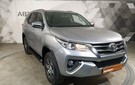Toyota Fortuner II, 2019 год, 3 390 000 рублей, 3 фотография
