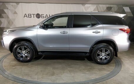 Toyota Fortuner II, 2019 год, 3 390 000 рублей, 8 фотография