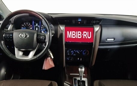 Toyota Fortuner II, 2019 год, 3 390 000 рублей, 12 фотография