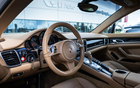 Porsche Panamera II рестайлинг, 2012 год, 2 499 000 рублей, 15 фотография
