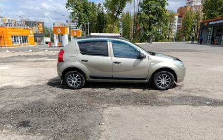 Renault Sandero I, 2010 год, 574 000 рублей, 3 фотография
