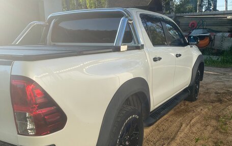 Toyota Hilux VIII, 2020 год, 4 500 000 рублей, 7 фотография
