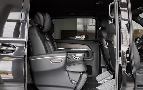 Mercedes-Benz V-Класс, 2025 год, 17 650 000 рублей, 12 фотография