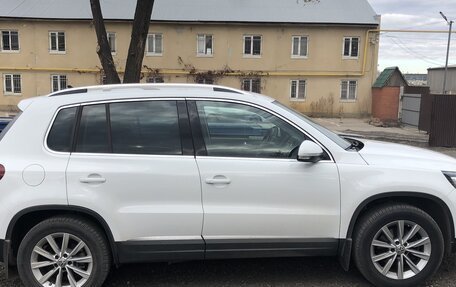 Volkswagen Tiguan I, 2014 год, 1 900 000 рублей, 2 фотография