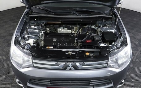 Mitsubishi Outlander III рестайлинг 3, 2012 год, 1 197 000 рублей, 9 фотография