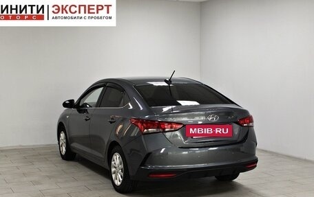 Hyundai Solaris II рестайлинг, 2021 год, 1 659 900 рублей, 6 фотография