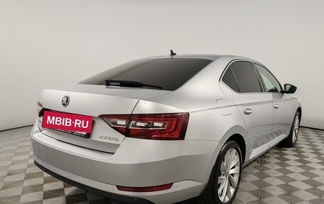 Skoda Superb III рестайлинг, 2017 год, 2 235 000 рублей, 5 фотография