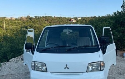 Mitsubishi Delica IV, 2001 год, 600 000 рублей, 1 фотография