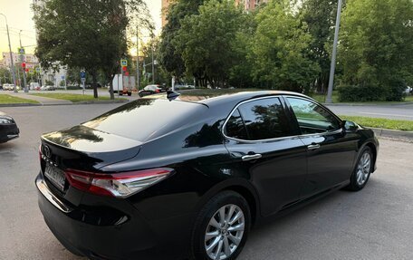 Toyota Camry, 2018 год, 2 200 000 рублей, 6 фотография