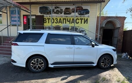 KIA Carnival, 2021 год, 3 950 000 рублей, 2 фотография