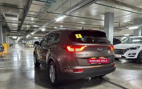 KIA Sportage IV рестайлинг, 2017 год, 2 550 000 рублей, 2 фотография