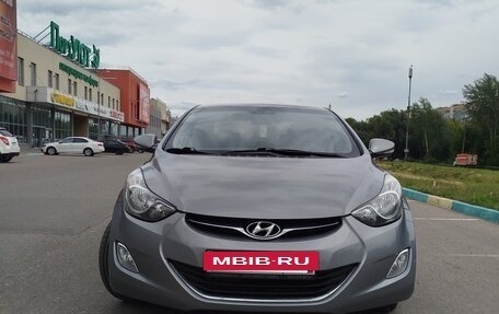 Hyundai Elantra V, 2013 год, 1 280 000 рублей, 2 фотография
