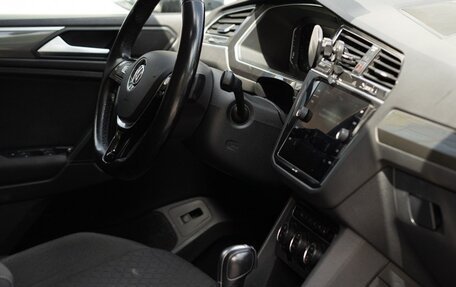 Volkswagen Tiguan II, 2019 год, 2 350 000 рублей, 5 фотография