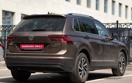 Volkswagen Tiguan II, 2019 год, 2 350 000 рублей, 8 фотография
