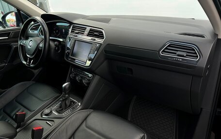 Volkswagen Tiguan II, 2017 год, 2 527 800 рублей, 8 фотография