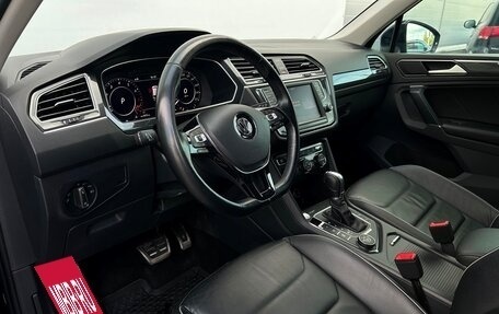 Volkswagen Tiguan II, 2017 год, 2 527 800 рублей, 5 фотография