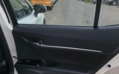 Toyota Camry, 2019 год, 2 170 000 рублей, 10 фотография