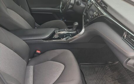 Toyota Camry, 2019 год, 2 170 000 рублей, 6 фотография